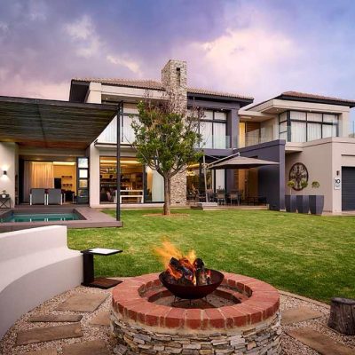 House 2 Blue Valley Golf Estate